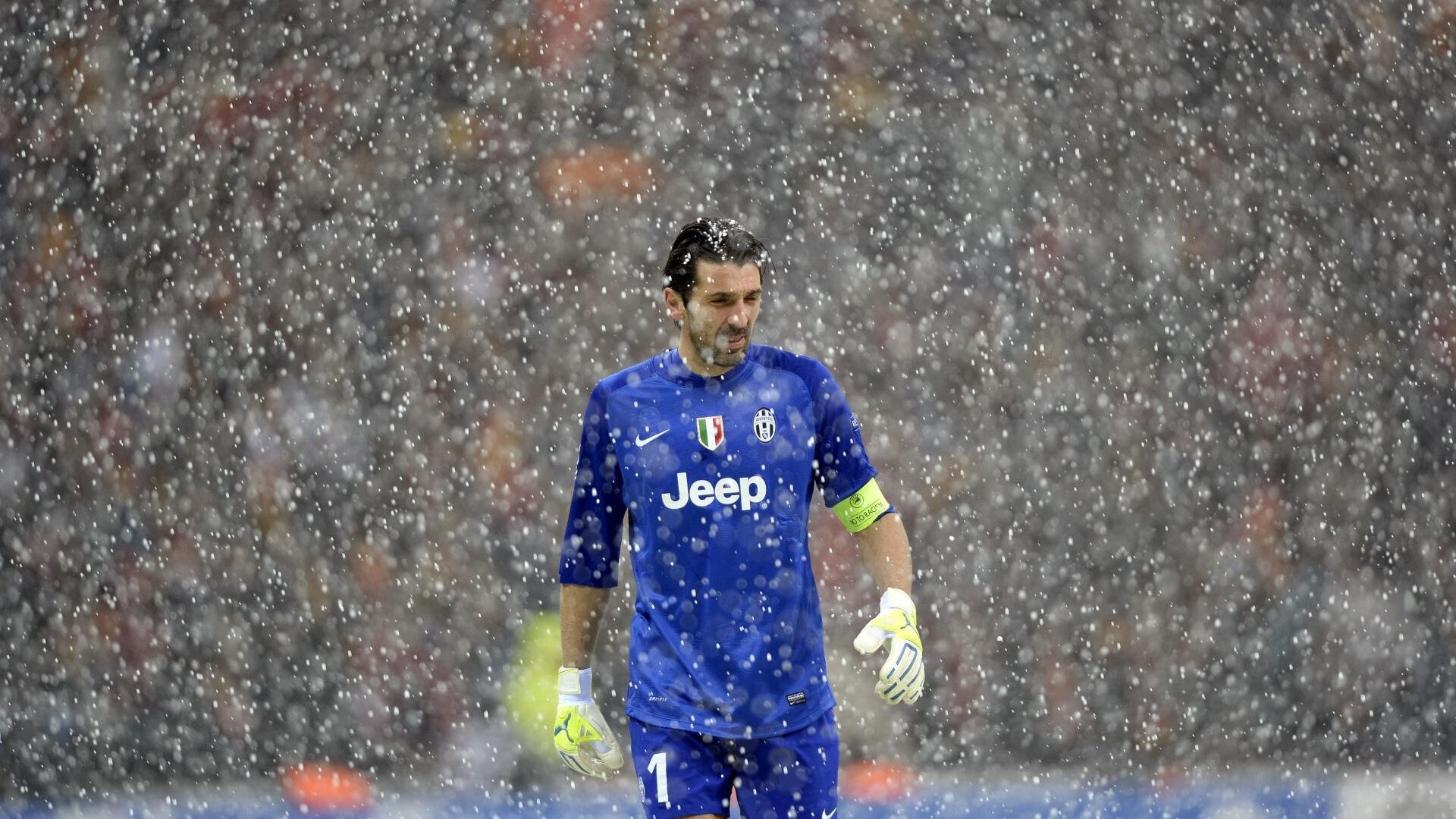 从乔治时刻到广厦精神，当东方铁军遭遇西方公牛，救赎在篮球宇宙中回响