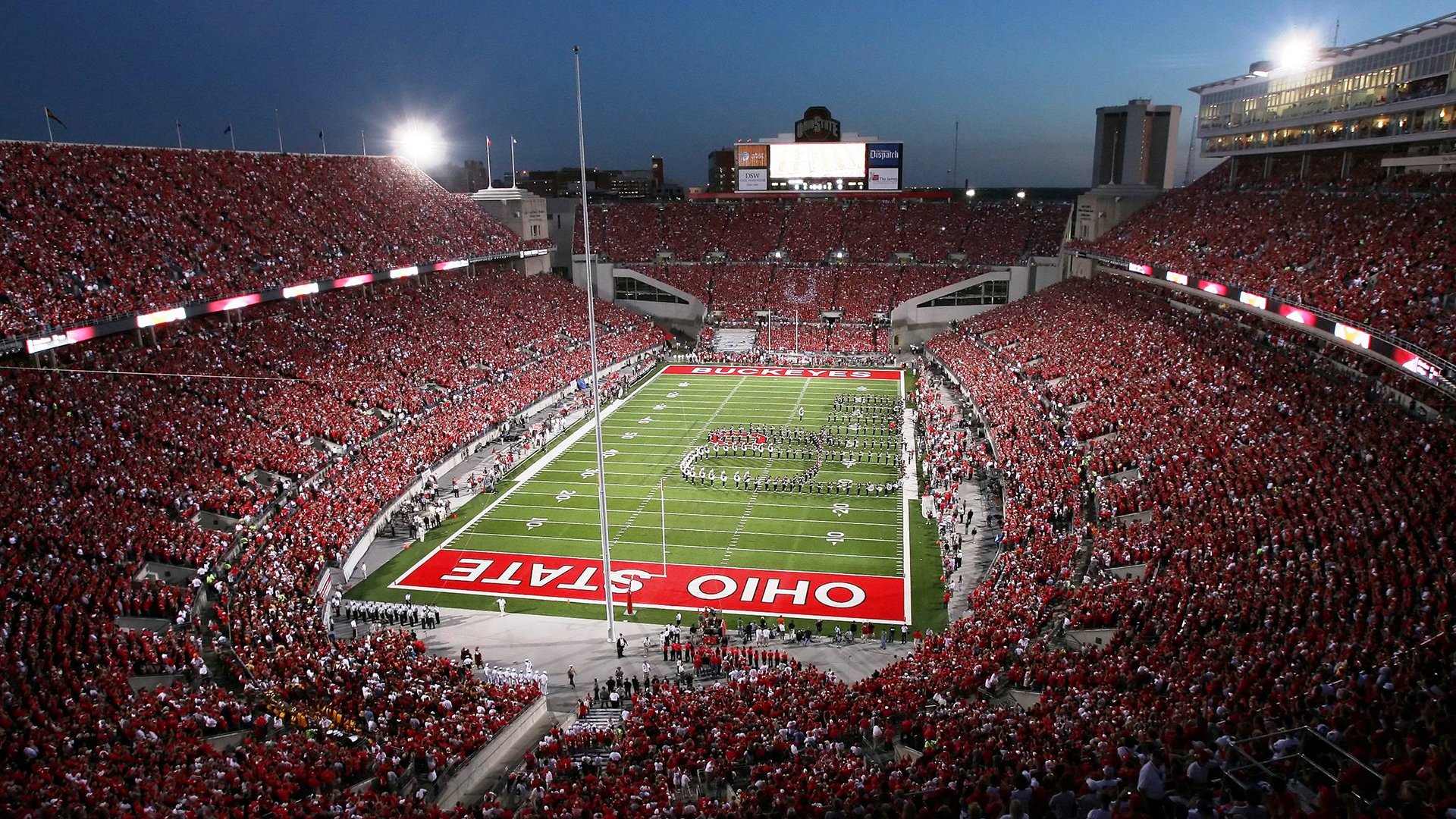 辽宁队完胜山西队，保罗在西甲国家德比接管比赛，体育世界的平行叙事