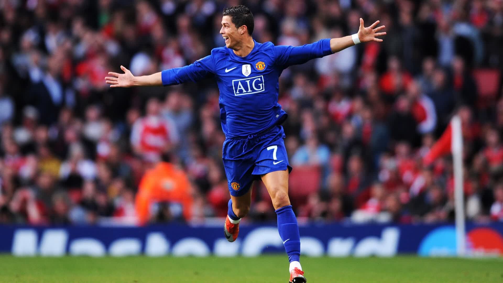 范戴克领衔防线，替补奇兵一击制胜，泰国力克尼日利亚，2026世界杯出线战惊爆冷门